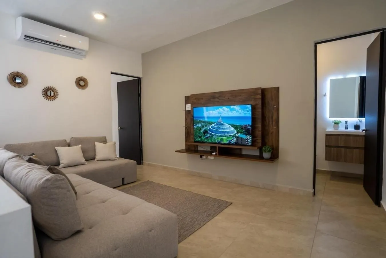 3Br Modern House - Central & Fully Equipped Cancun Mexico